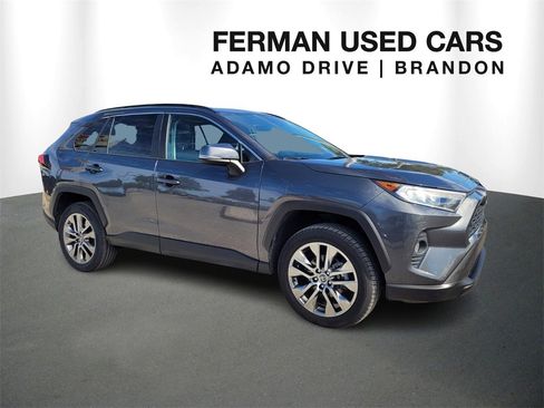 Used 2020 Toyota RAV4 XLE Premium image 1