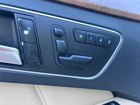 Used 2012 Mercedes-Benz E 350 Sedan image 26