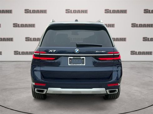 New 2026 BMW X7 xDrive40i w/ Premium Package image 4