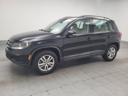 Used 2017 Volkswagen Tiguan S FWD image 2