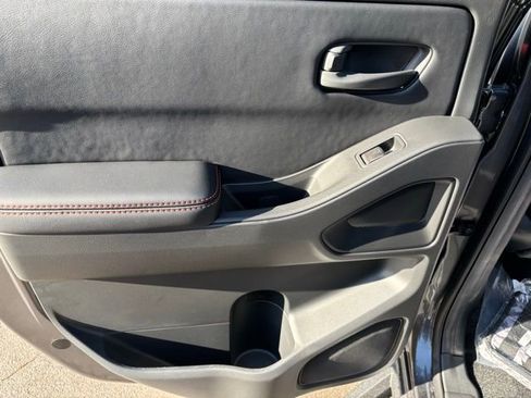 New 2026 Nissan Frontier PRO-4X w/ Tow Package image 19