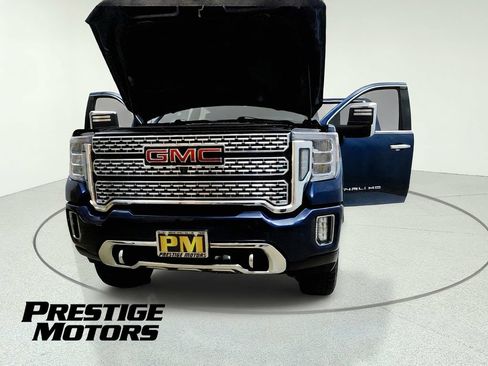 Used 2020 GMC Sierra 2500 Denali w/ Denali Ultimate Package AWD/4WD image 12