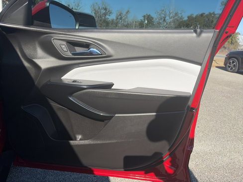 New 2026 Chevrolet Trax LT w/ Driver Confidence Package image 16