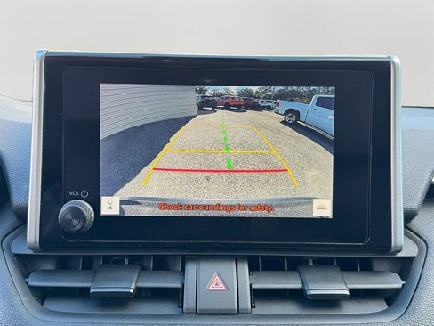 Used 2024 Toyota RAV4 XLE image 26