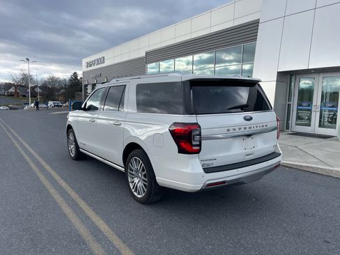 Used 2022 Ford Expedition Max Platinum image 3