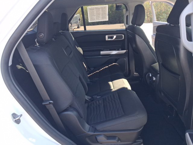 Used 2020 Ford Explorer XLT AWD/4WD image 32