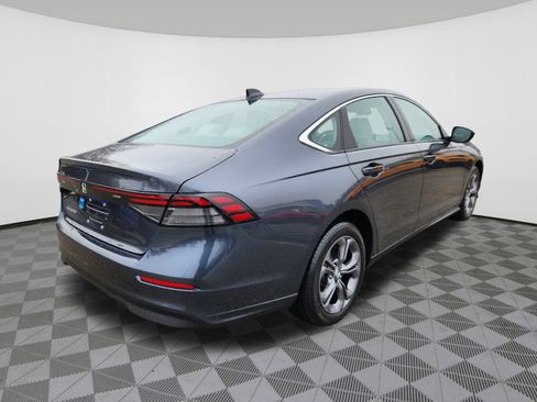 Certified 2023 Honda Accord EX image 4