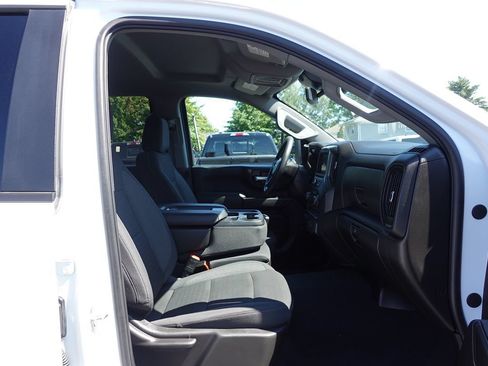 Used 2025 Chevrolet Silverado 2500 Custom w/ Custom Value Package AWD/4WD image 37