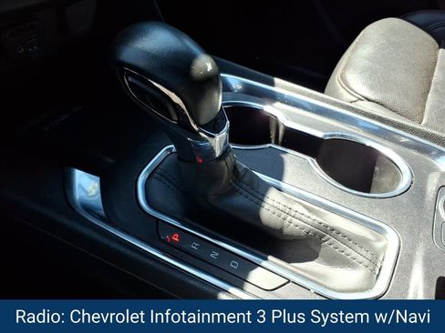Certified 2022 Chevrolet Traverse High Country w/ LPO, Floor Liner Package FWD image 6
