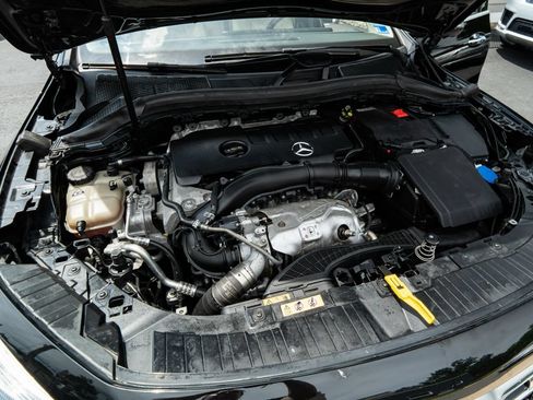 Used 2022 Mercedes-Benz GLA 250 4MATIC w/ Premium Package Lite image 56