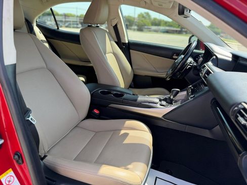 Used 2017 Lexus IS 200t w/ Navigation System Package RWD image 18