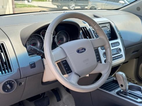 Used 2010 Ford Edge Limited FWD image 18