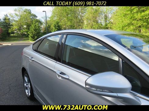 Used 2014 Ford Fusion SE w/ Equipment Group 501A FWD image 24