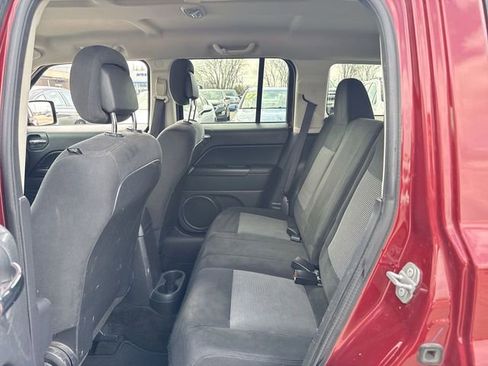 Used 2017 Jeep Patriot Sport w/ Power Value Group FWD image 12