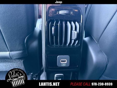New 2026 Jeep Compass Limited image 37