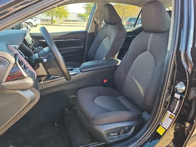 Used 2022 Toyota Camry LE FWD image 14