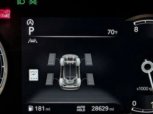 Used 2023 Genesis GV70 2.5T w/ Select Package image 11