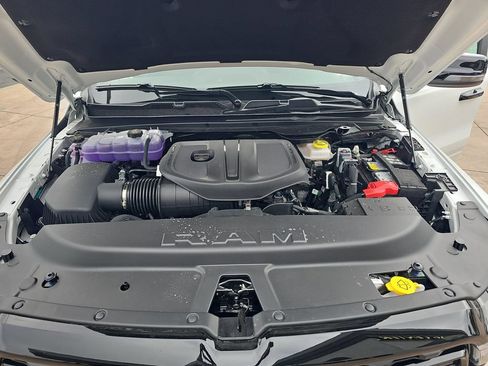 New 2026 RAM 1500 Big Horn AWD/4WD image 32