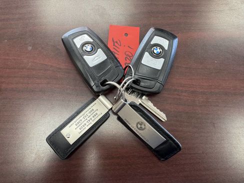 Used 2014 BMW 320i xDrive 320i xDrive AWD 4dr Sedan image 58