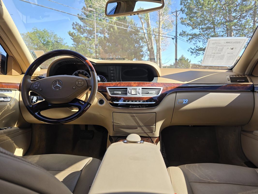 Used 2012 Mercedes-Benz S 550 4MATIC image 24