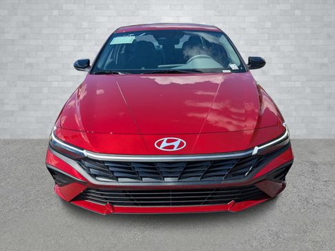 New 2025 Hyundai Elantra Sport image 3