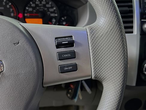 Used 2018 Nissan Frontier SV image 20