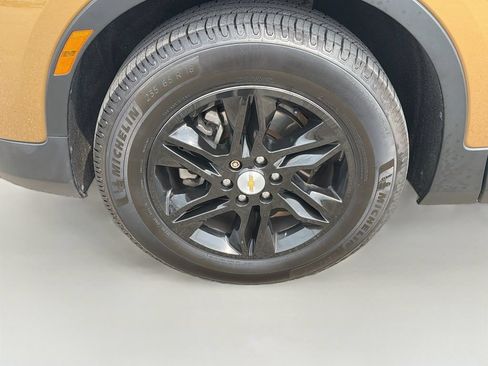 Used 2019 Chevrolet Blazer LT FWD image 31