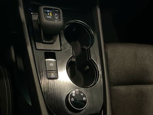 Used 2024 Nissan Rogue SV image 19