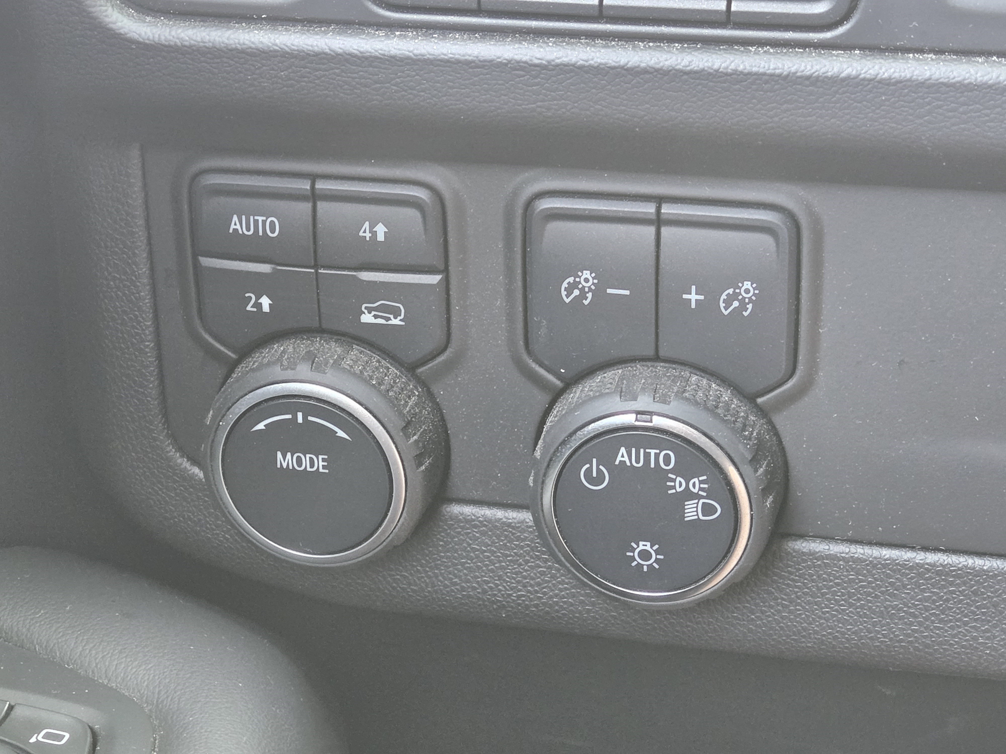 Used 2021 Chevrolet Tahoe RST AWD/4WD image 15