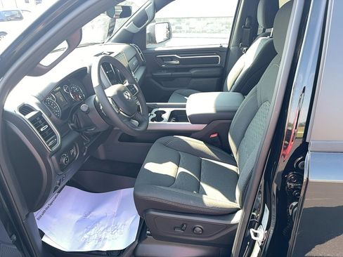 New 2026 RAM 1500 Big Horn AWD/4WD image 11