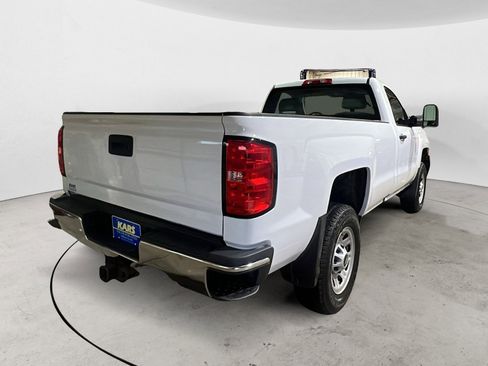 Used 2018 Chevrolet Silverado 3500 W/T w/ Snow Plow Prep Package image 6