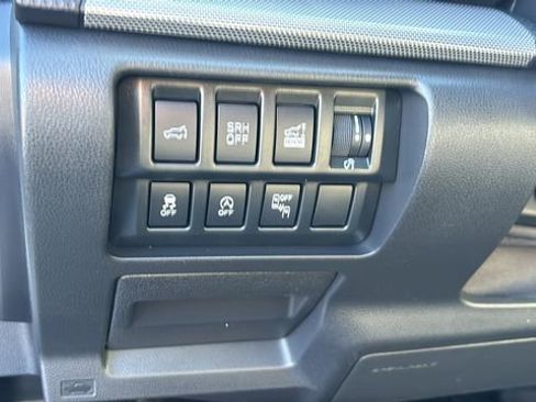 Used 2021 Subaru Forester Limited image 17