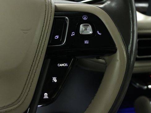 Used 2022 Lincoln Aviator Reserve w/ Equipment Group 201A AWD/4WD image 22