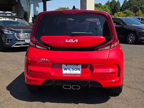 Used 2022 Kia Soul Turbo image 4