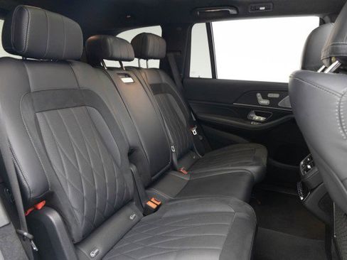 Used 2021 Mercedes-Benz GLS 63 AMG 4MATIC image 38