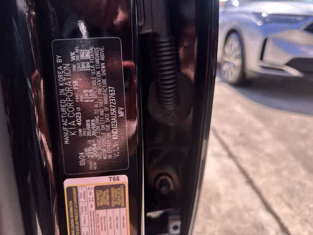 Used 2024 Kia Soul LX w/ Option Group 015 FWD image 35