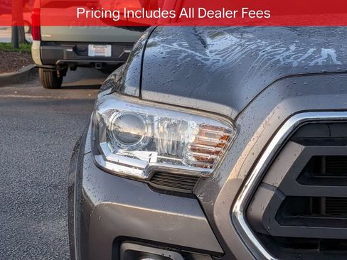Certified 2022 Toyota Tacoma SR5 RWD image 11