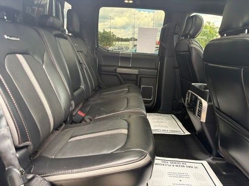 Used 2019 Ford F150 Platinum w/ Equipment Group 701A Luxury AWD/4WD image 18