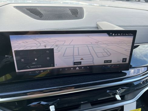 New 2026 BMW X7 xDrive40i w/ M Sport Package image 17