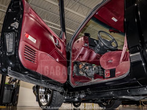 Used 1995 GMC Sierra 1500 SLE image 82
