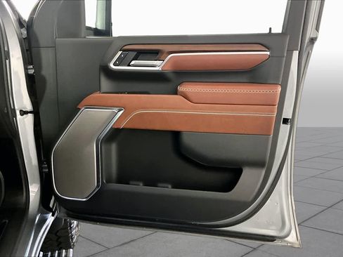 Certified 2025 GMC Sierra 2500 Denali Ultimate w/ Max Trailering Package AWD/4WD image 22