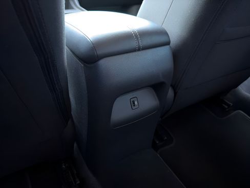 Certified 2025 Nissan Sentra SV FWD image 22