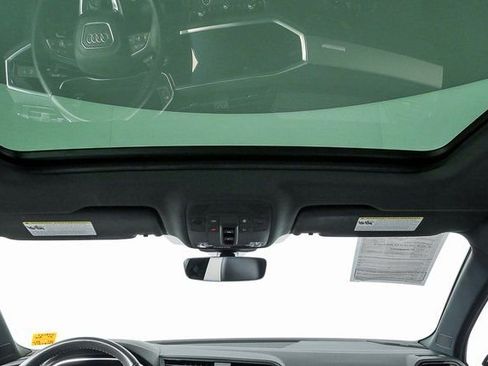 Used 2023 Audi Q3 2.0T Premium Plus w/ Premium Plus Package image 20