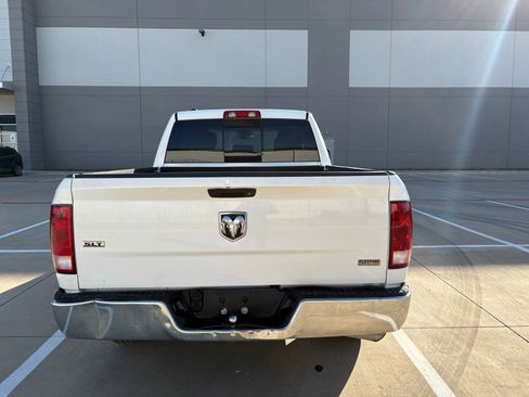 Used 2017 RAM 1500 Classic SLT image 8