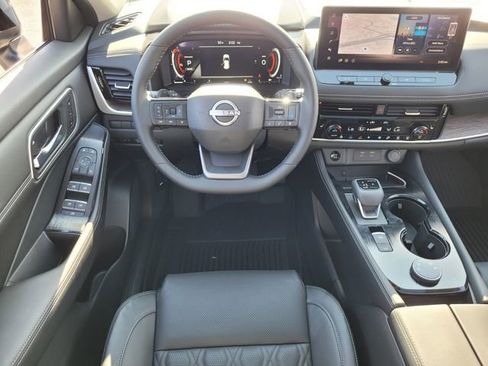 New 2026 Nissan Rogue Platinum w/ Platinum Premium Package AWD/4WD image 9