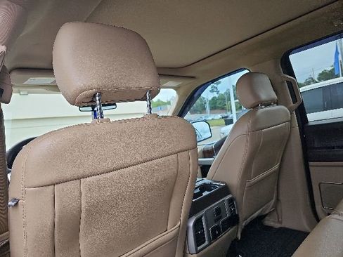 Used 2020 Ford F150 Lariat w/ Equipment Group 502A Luxury AWD/4WD image 15