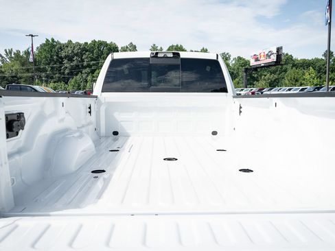 New 2026 RAM 3500 Tradesman AWD/4WD image 9
