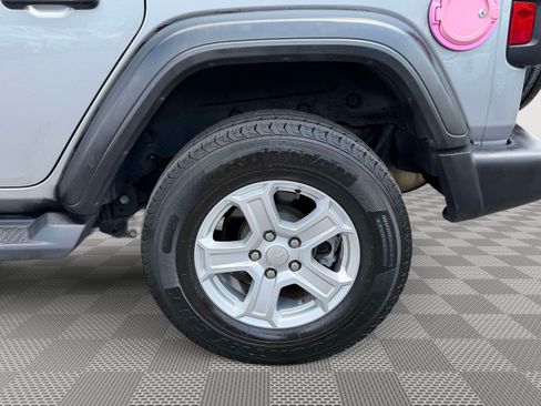 Used 2020 Jeep Wrangler Unlimited Sport S AWD/4WD image 32