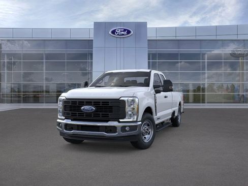 New 2025 Ford F350 XL w/ XL Chrome Package image 5