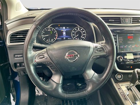 Used 2022 Nissan Murano Platinum w/ Cargo Package image 11
